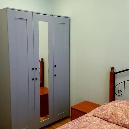 2 Bedroom Old Town With Parking Вильнюс