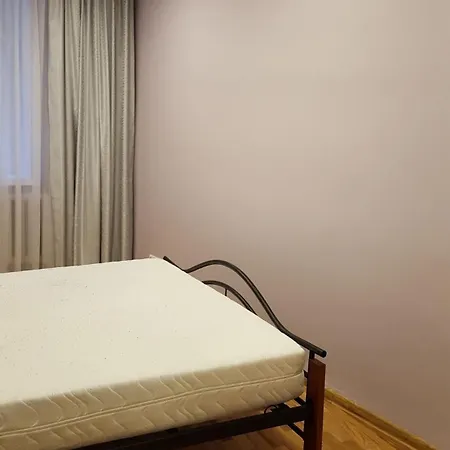 Апартаменты 2 Bedroom Old Town With Parking Вильнюс